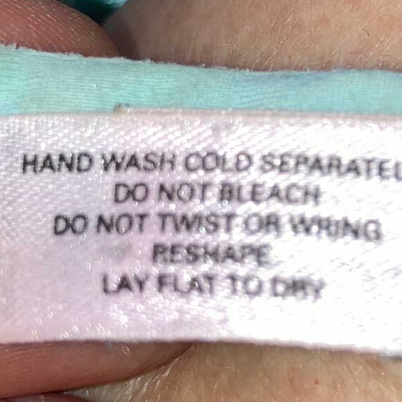 Victoria‘a Secret Angels daiquiri ice color padded with lace straps bra 32B - Picture 13 of 14